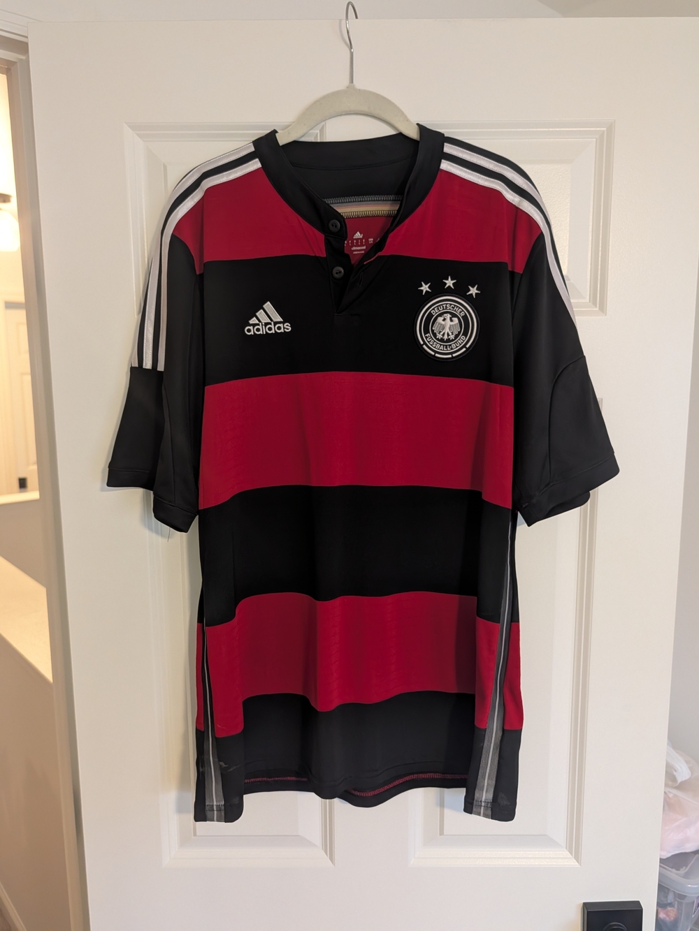 Adidas Germany 2014 World Cup Away Football Shirt. Size L.